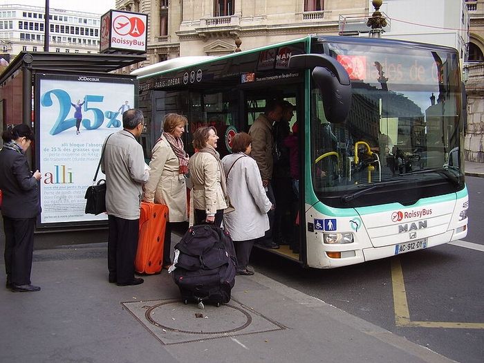 パリ-シャルルドゴール空港からパリ市内へ行けるロワシーバス
